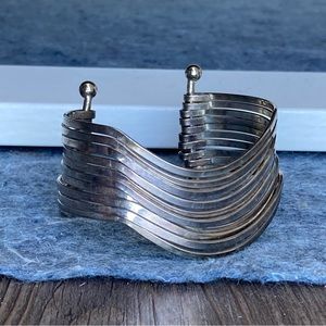 Vintage Artisan Handmade Silver Tone Metal Bangle Bracelet